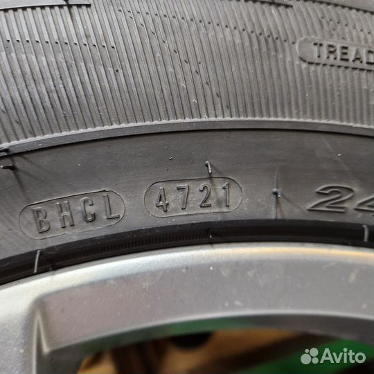 Колеса литые на Toyota Venza R19