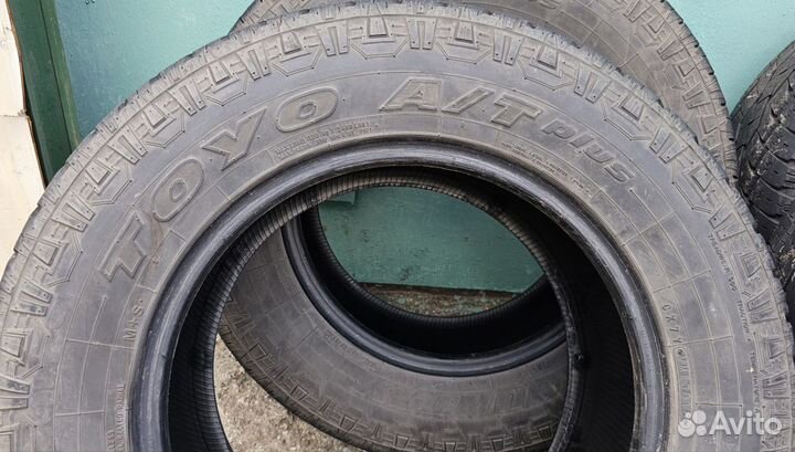 Toyo Open Country A/T Plus 265/65 R17 112H