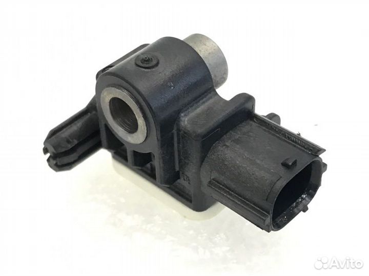 Датчик удара Mitsubishi Asx 2021