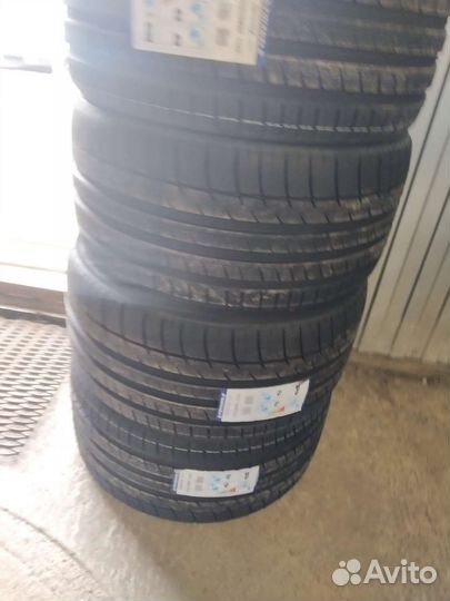 Triangle TH201 275/40 R20 и 315/35 R20