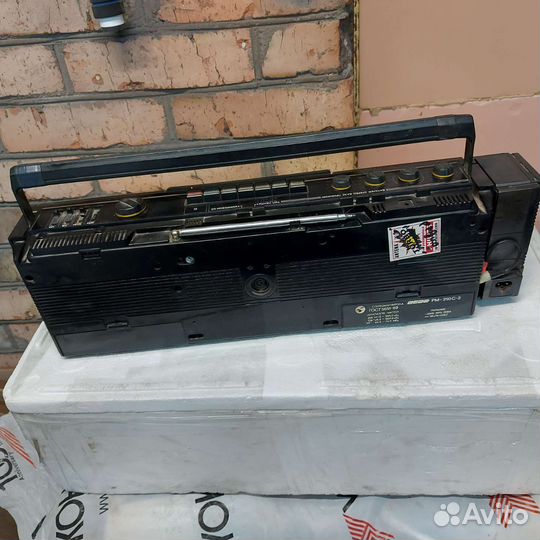 Ретро магнитола 2 штуки