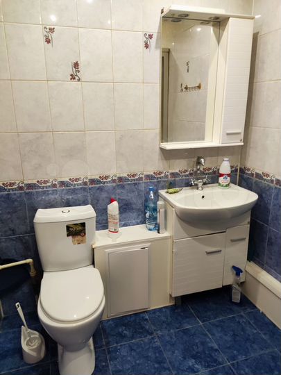 2-к. квартира, 44 м², 3/3 эт.