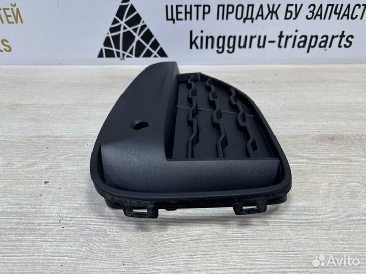 Решетка бампера передняя правая Bmw X6 F16 M-pack