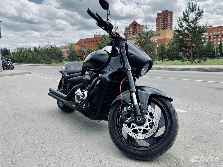 Suzuki Boulevard m109r VZR1800