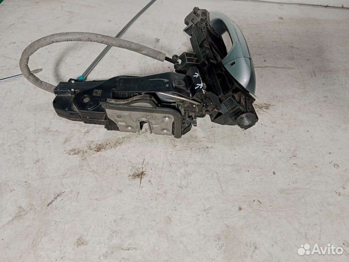 Замок и ручка двери пер, левая mercedes CLA 177