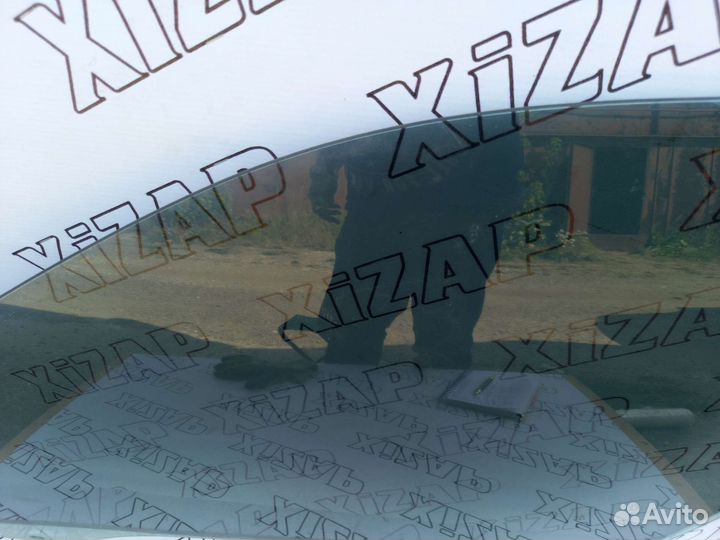 Стекло левое переднее BMW X5 E70