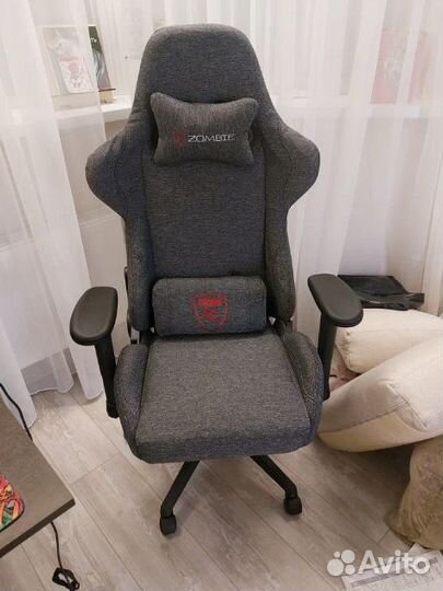 Игровое компьютерное кресло новое