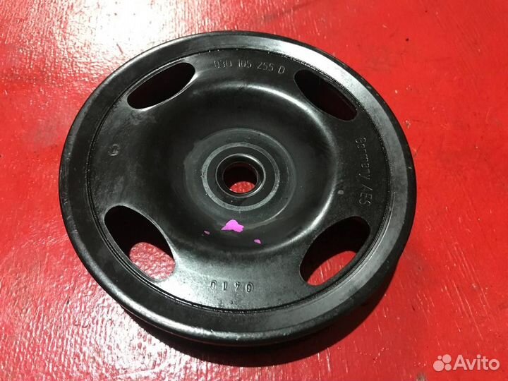 Шкив коленвала Volkswagen Golf 5 1.6 FSI 2007