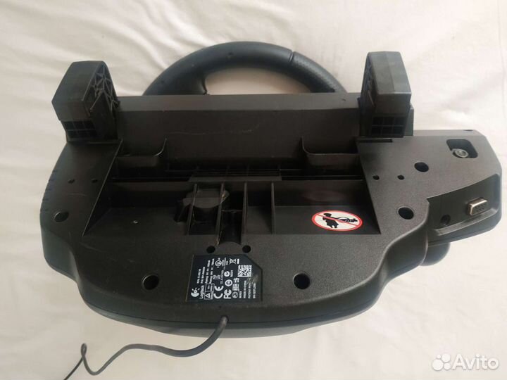 Logitech driving force gt в отличном сост