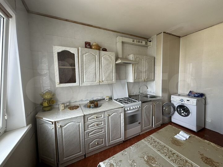 3-к. квартира, 60 м², 9/10 эт.