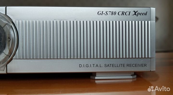 Спутниковый ресивер Golden Interstar GI-S780 crci