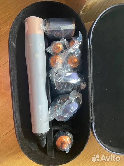 Dyson стайлер