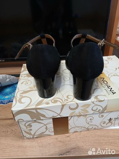 Туфли 37 новые