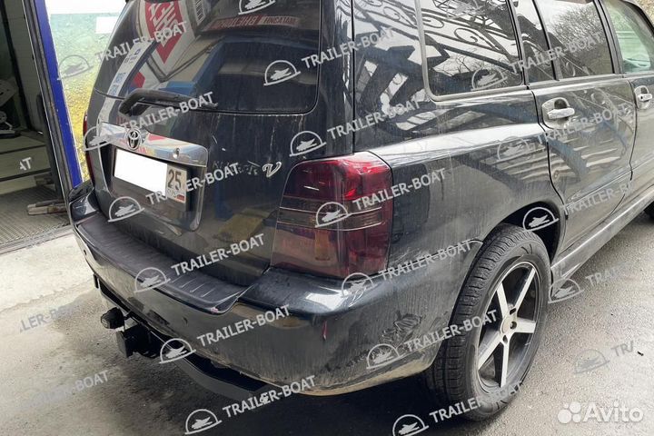 Фаркоп Toyota Kluger V 1 2000-2007, под квадрат, 52567