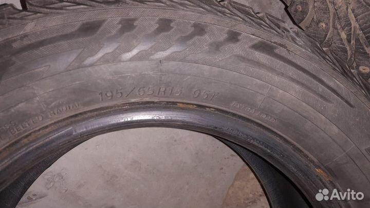 Yokohama Ice Guard Stud IG55 195/65 R15 95T