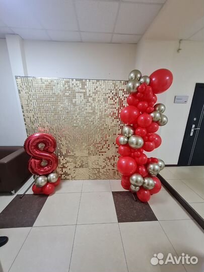 Фотозона из живых пайеток