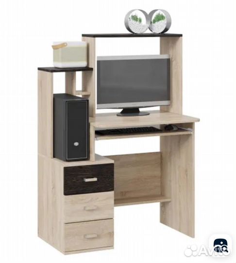 Стол с надстройкой