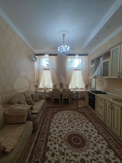 3-к. квартира, 73 м², 2/2 эт.