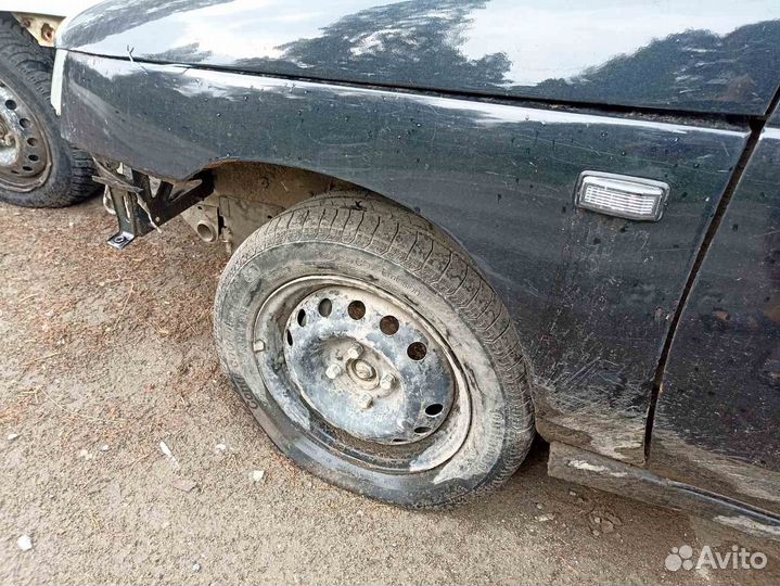 Крыло левое 2110 2112 кварт млечный путь