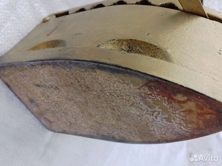 Старый утюг