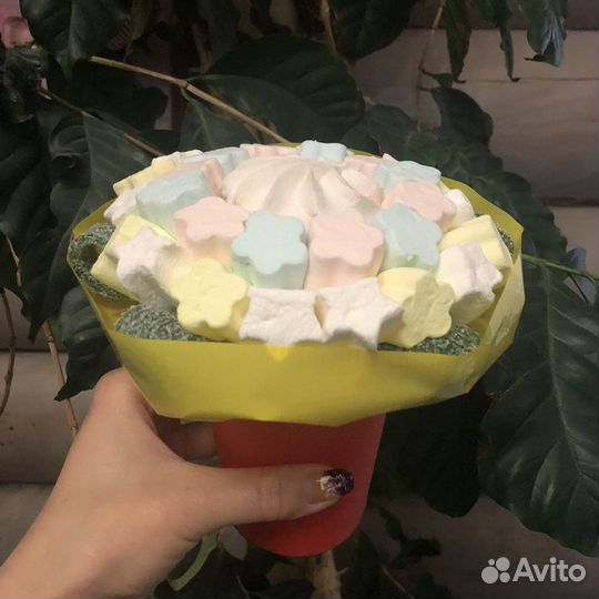 Сладкий букет из зефира