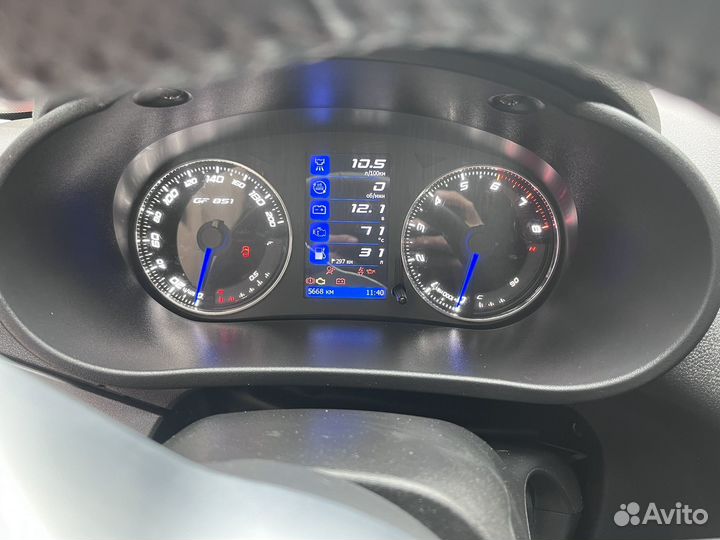 Табло 851 Ferym на гранту