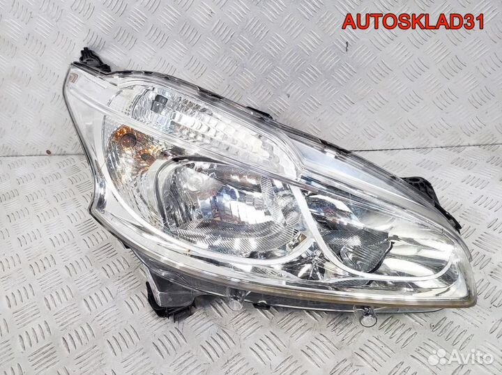 Фара правая левый руль Peugeot 208 9802221280