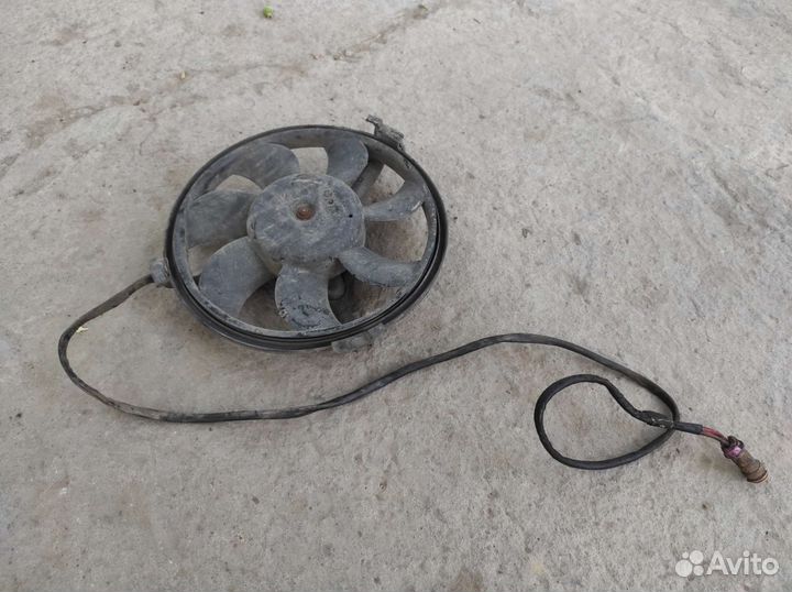 Вентилятор охлаждения Volkswagen Passat b5