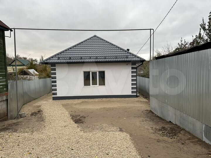 Дом 63 м² на участке 3 сот.