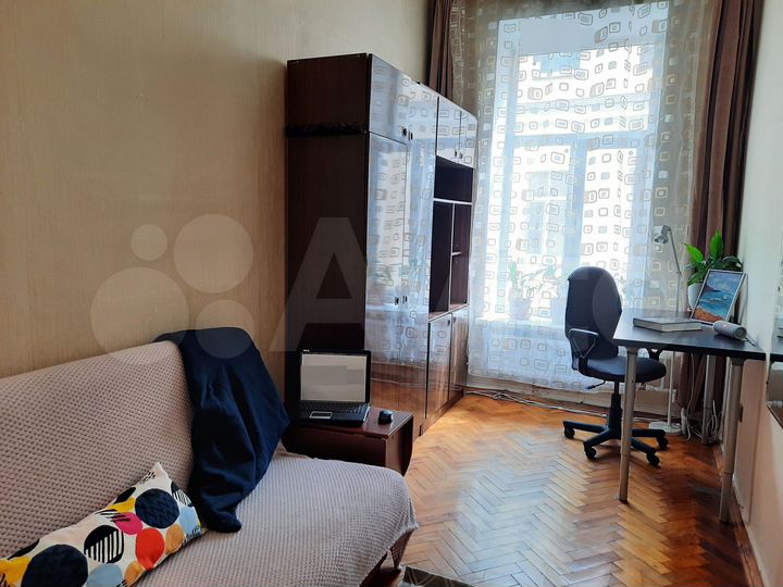 Комната 12 м² в 3-к., 4/5 эт.