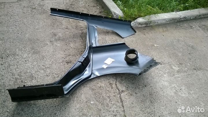 Крыло заднее правое opel zafira В