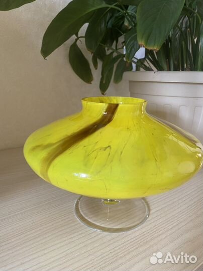 Ваза цветное стекло