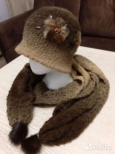 Комплект шапка и шарф