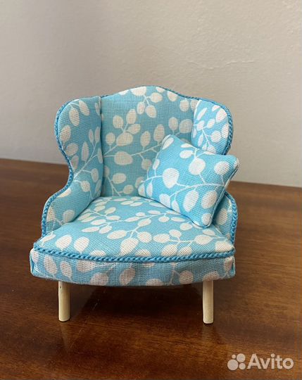 Кресло для кукол