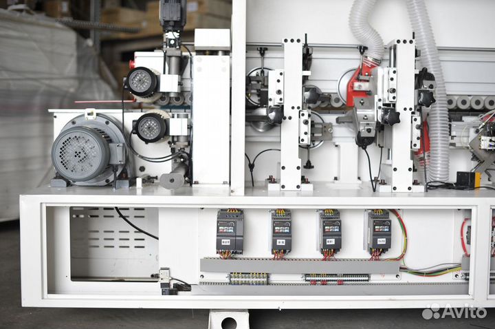 Автоматический кромкооблицовочный станок WD720