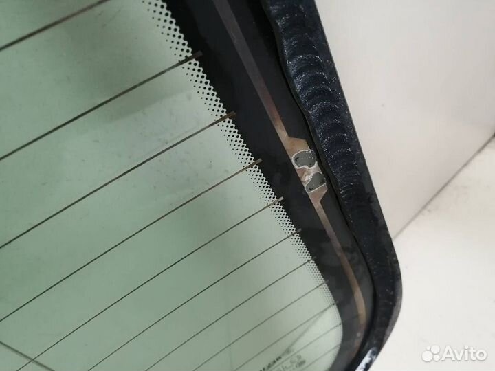 Стекло заднее Renault Fluence 2010-2017