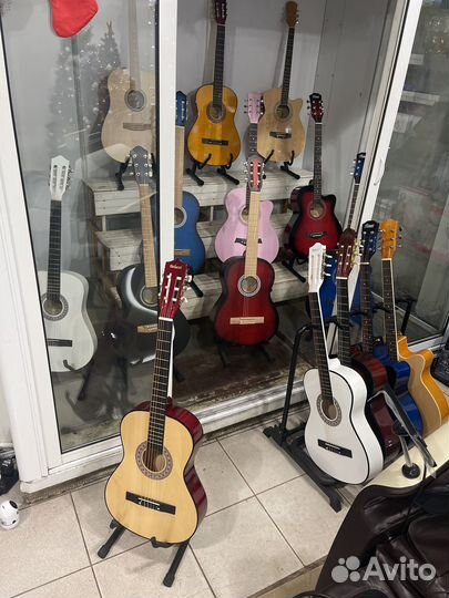 Акустическая гитара/классическая новая