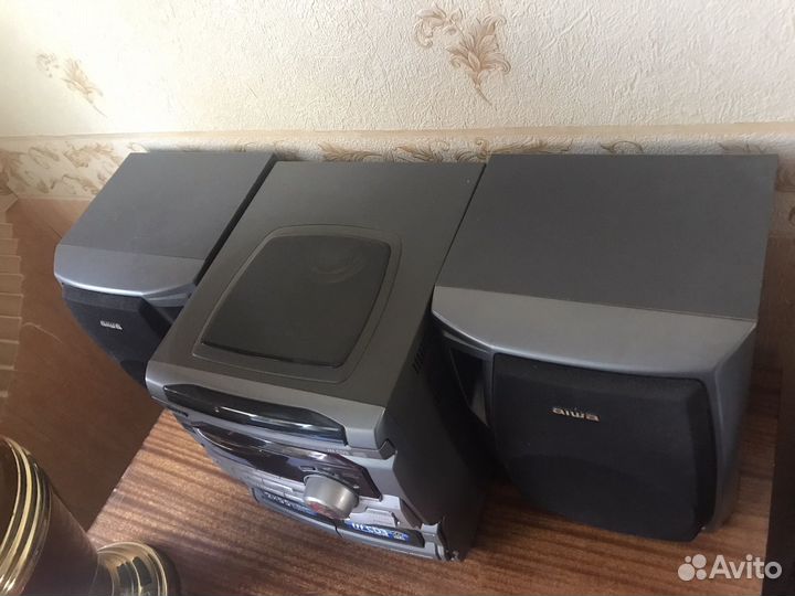 Музыкальный центр aiwa