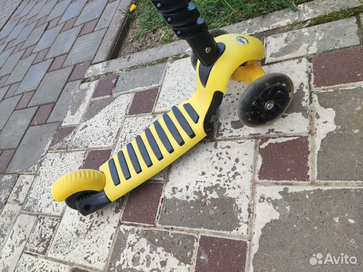 Самокат детский