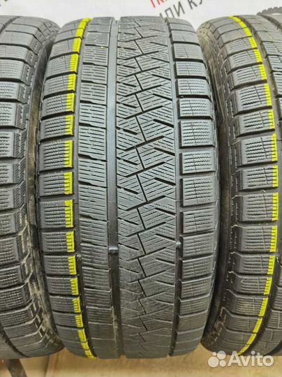 Pirelli Ice Asimmetrico 235/50 R18 97Q