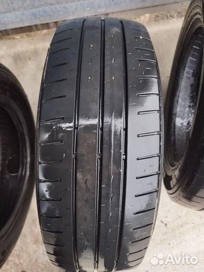 Pirelli Carrier 215/65 R16C 107