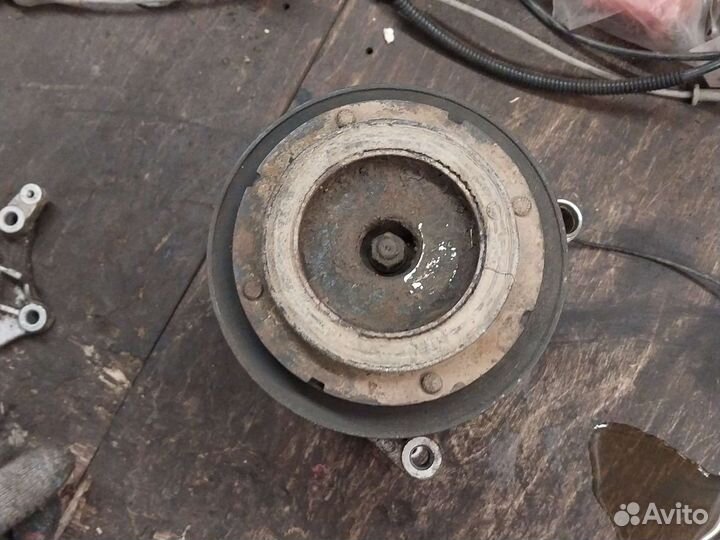 Компрессор кондиционера Mitsubishi