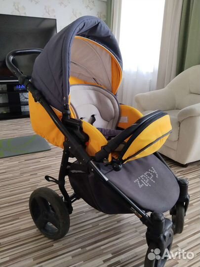 Коляска zippy 2 в 1