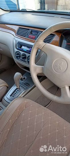 Mitsubishi Lancer 1.6 CVT, 2003, 300 000 км