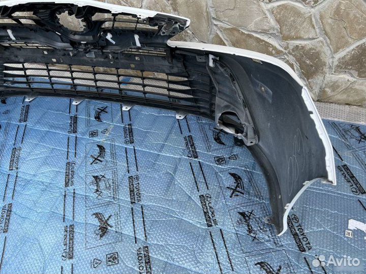 Бампер передний Toyota Camry 70 2017-2022