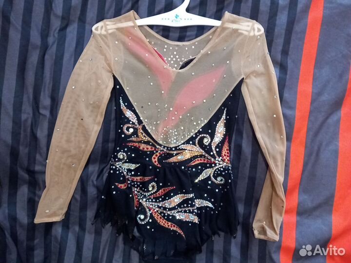 Купальник гимнастический для выступлений