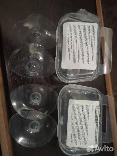 Накладки на грудь