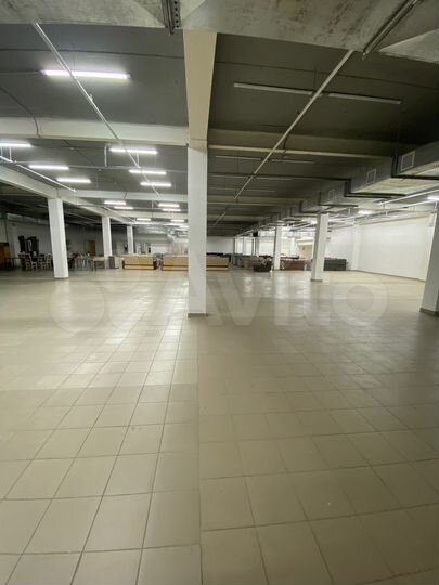 Свободного назначения, 700 м²