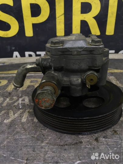 Насос гидроуселителя руля Mitsubishi L-200 4 2.5