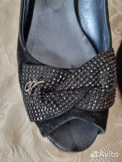 Туфли женские